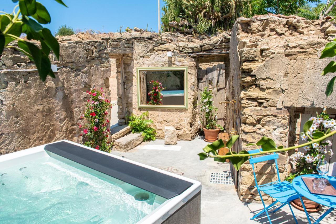 Albergo Rurale Casa Fois Valledoria  Exterior photo